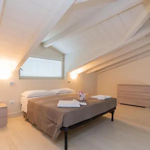 Palazzetto Il Mangano - Affitti Brevi Italia Appartamento